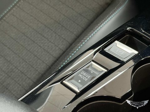 Peugeot 2008 50kWh Allure Premium Auto 5dr (7kW Charger) 23