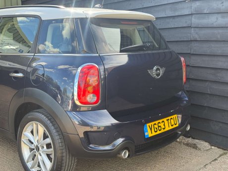 Mini Countryman 2.0 Countryman Cooper SD Auto 5dr 11