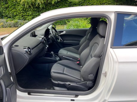 Audi A1 1.0 TFSI Sport S Tronic Euro 6 (s/s) 3dr 25