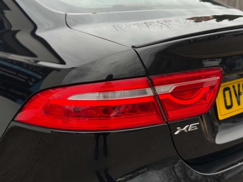 Jaguar XE 2.0d R-Sport Auto AWD Euro 6 (s/s) 4dr 33