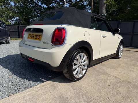 Mini Convertible 1.5 Cooper 2dr 24
