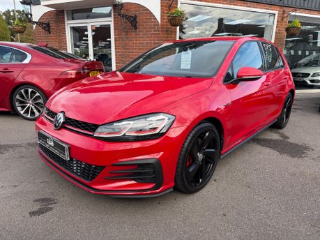 Volkswagen Golf GTI TSI 1