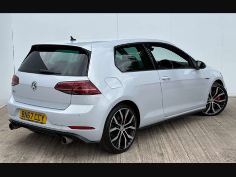 Volkswagen Golf 2.0 Golf GTi Performance TSi Semi-Auto 3dr 26
