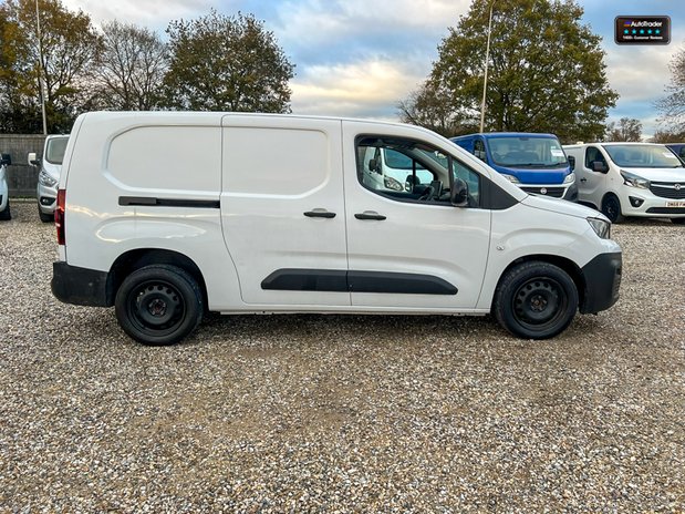 Peugeot Partner LWB L2H1 Low Roof Professional Air Con EURO 6 NO VAT 5