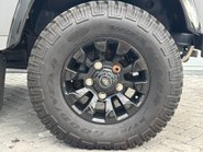Land Rover Defender 90 TD Autobiography Station Wagon - 1/100 Made - LR Service History 27