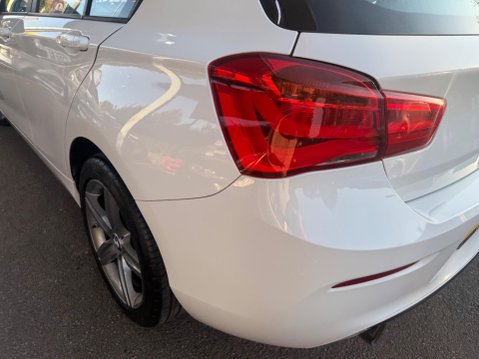 BMW 1 Series 2.0 118d Sport Euro 6 (s/s) 5dr 37
