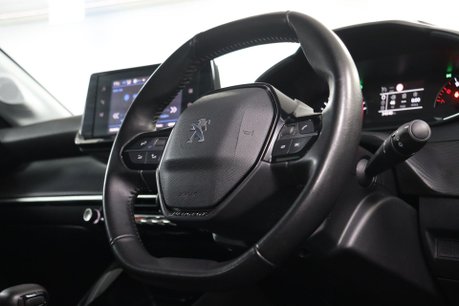 Peugeot 208 PURETECH ACTIVE PREMIUM S/S 12