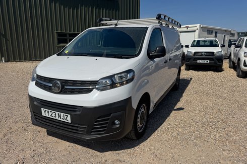Vauxhall Vivaro SWB L1H1 Low Roof 3100 Air Con Sensors EURO 6 NO V