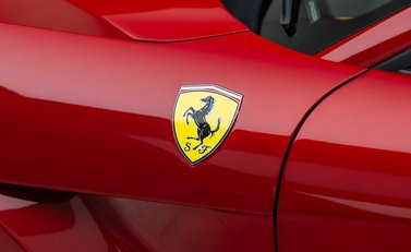 Ferrari F12 Berlinetta 31