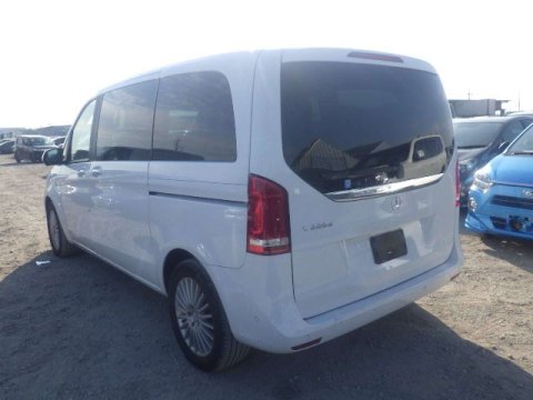 Mercedes-Benz V Class 2.2 V220d BlueTEC SE MPV 5dr Diesel G-Tronic+ Euro 6 (s/s) 7 Seat (163 ps) 6