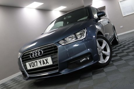 Audi A1 TFSI SPORT 32