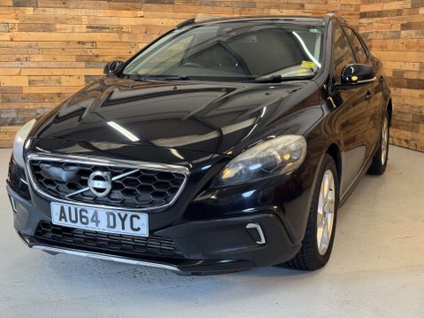 Volvo V40 1.6 T4 Lux Hatchback 5dr Petrol Powershift Euro 5 (s/s) (180 ps)