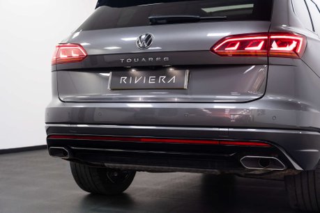 Volkswagen Touareg 3.0 Touareg V6 Black Edition TDI Auto 4WD 5dr 12
