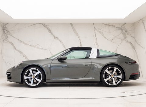 Porsche 911 Targa 4S (992) 3