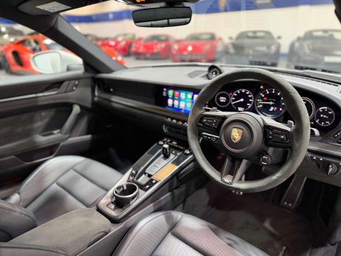 Porsche 911 3.0T 992 Carrera 4 GTS Coupe 2dr Petrol PDK 4WD Euro 6 (s/s) (480 ps) 34