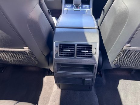 Jaguar F-Pace 2.0 D200 MHEV R-Dynamic HSE Auto AWD Euro 6 (s/s) 5dr 38