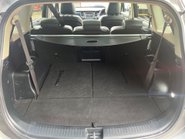 Kia Carens 3 SAT NAV ECODYNAMICS CRDI 15