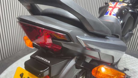 Honda CB 2021 ONLY 12K, JUST SERVICED, NEW MOT, WARRANTY LEARNER 125CC 20