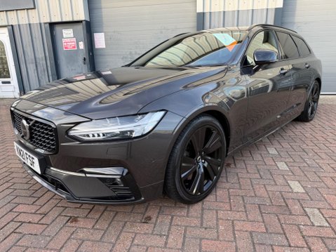 Volvo V90 2.0 B5 MHEV R-Design Auto Euro 6 (s/s) 5dr 13