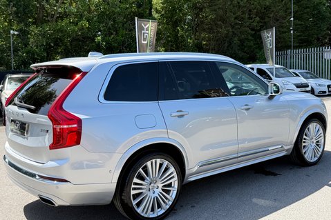 Volvo XC90 B5 INSCRIPTION PRO AWD -B&W -XENIUM PK -PAN ROOF -22S -SURROUND CAMERAS 9