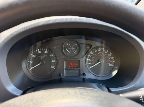 Peugeot Partner 1.6 BlueHDi 854 Professional Panel Van 5dr Diesel Manual L1 (112 g/km, 97.6 31