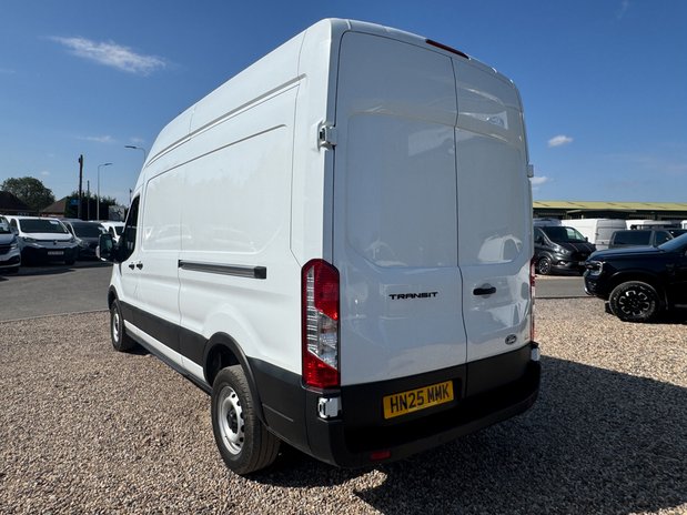 Ford Transit LWB L3H3 [SOLD CM] High Roof Leader 350 Air Con Sensors EURO 6 10