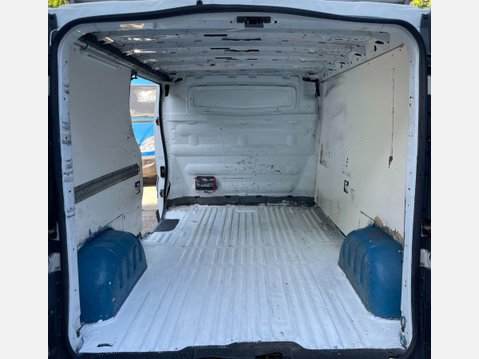 Vauxhall Vivaro 2.0 2900 CDTi ecoFLEX FWD L3 4dr 12