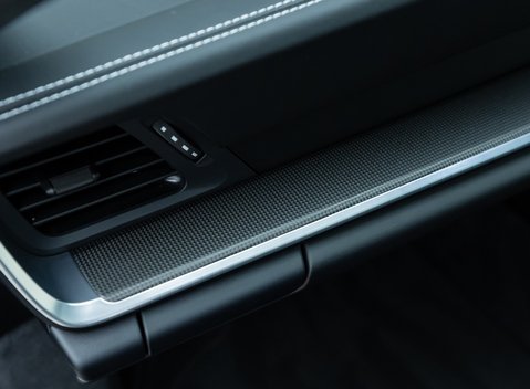 Porsche 911 Carrera 4S (992) 22