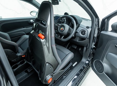 Abarth 695 Competizione 15
