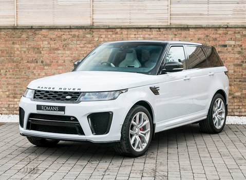 Land Rover Range Rover Sport 5.0 SVR 6
