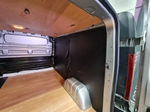 Vauxhall Vivaro Part Camper Conversion 10