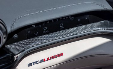 Ferrari GTC4 Lusso 20