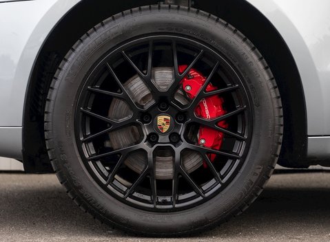 Porsche Macan GTS 10