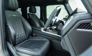 Mercedes-Benz G Class AMG G63 MAGNO EDITION 14