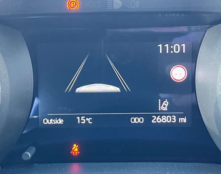 Toyota Yaris 1.5 Yaris Dynamic HEV CVT 5dr 24