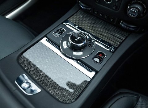 Rolls-Royce Wraith Black Badge 16