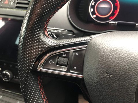 Skoda Octavia VRS TDI DSG 37