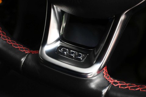 Volkswagen Golf 2.0 Golf GTi Performance TSi 3dr 45