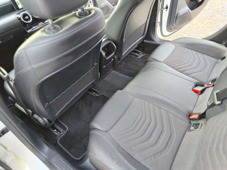 Mercedes-Benz A Class 1.5 A180d SE (Executive) Hatchback 5dr Diesel 7G-DCT Euro 6 (s/s) (116 ps) 25