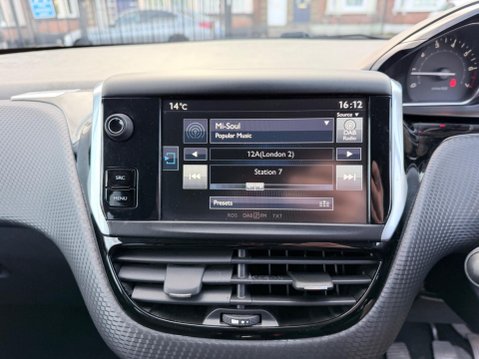 Peugeot 208 1.2 PureTech Allure Euro 6 5dr 33