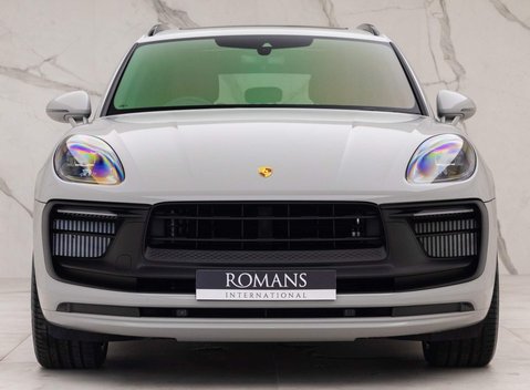 Porsche Macan GTS PDK 21