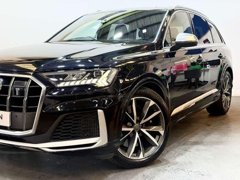 Audi SQ7 4.0 TDI V8 SUV 5dr Diesel Tiptronic quattro Euro 6 (s/s) (435 ps) 13