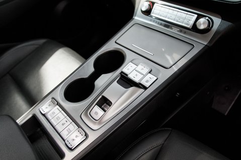 Hyundai KONA ULTIMATE 41