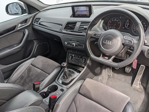 Audi Q3 TFSI BLACK EDITION 14