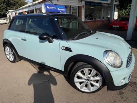 Mini Hatch 1.6 Cooper D Euro 5 (s/s) 3dr 20