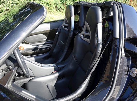 Porsche Carrera GT 5