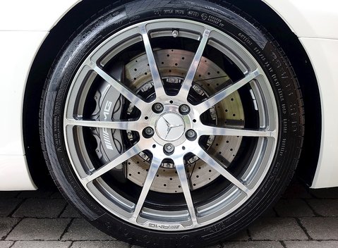 Mercedes-Benz SLS AMG 14
