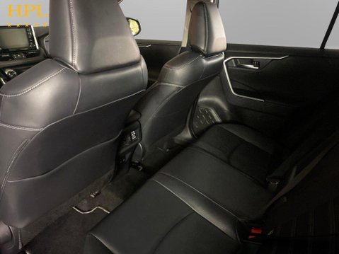 Toyota Rav4 2.5 VVT-h Excel SUV 5dr Petrol Hybrid CVT 4WD Euro 6 (s/s) (222 ps) Alloys 19