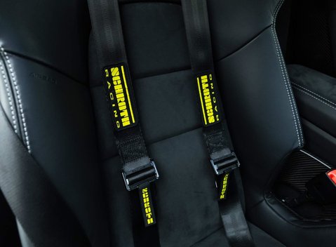 Porsche Cayman GT4 (718) 9