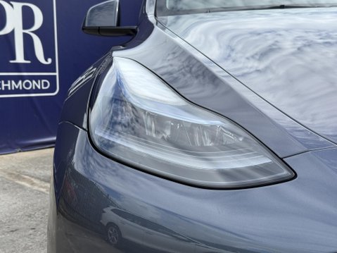 Tesla Model Y (Dual Motor) Long Range SUV 5dr Electric Auto 4WDE (384 bhp) 11